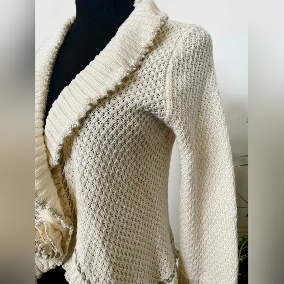 NWOT Ruby Rd. Womens Collared Knit Cardigan In Cream & Shimmery Gold Trim Sz. XL - Picture 2 of 5